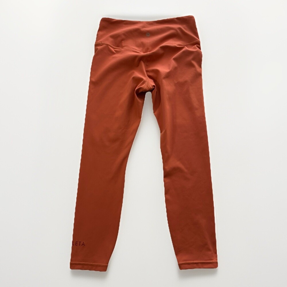 Athleta Orange‎ 3/4 Crop Leggings Medium Sporty Chic Performance Wear Key Pocket - Picture 2 of 11